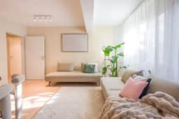 Valemi Premium - 5 BR for 16, Free Parking - Image 2