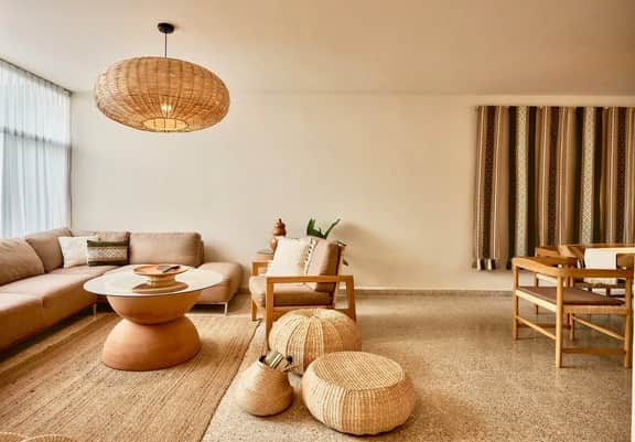 Top-Rated 4BR with A/C, Gym & Mezcal Bar — Walkable - Image 2