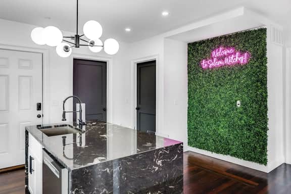 Modern Farmhouse Condos - Two Units, 4BR - Image 5
