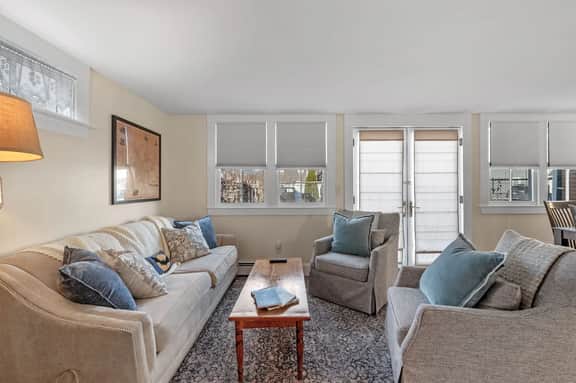 Eliza Gray House - Historic 4BR with Garden - Image 5