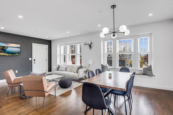 Modern Farmhouse Condos - Two Units, 4BR - Image 1